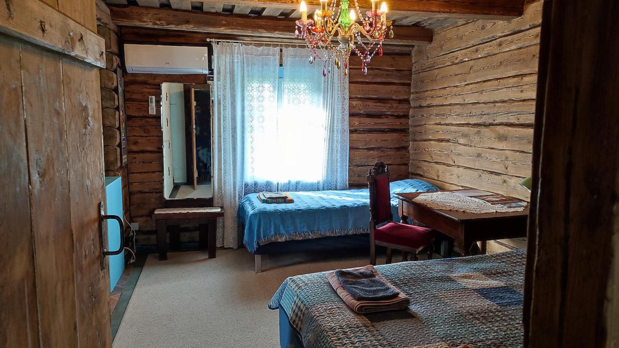 Viini Puhkemaja Guest House Mustjala Exterior photo